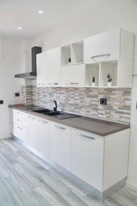 Ottavia Station Apartamento *