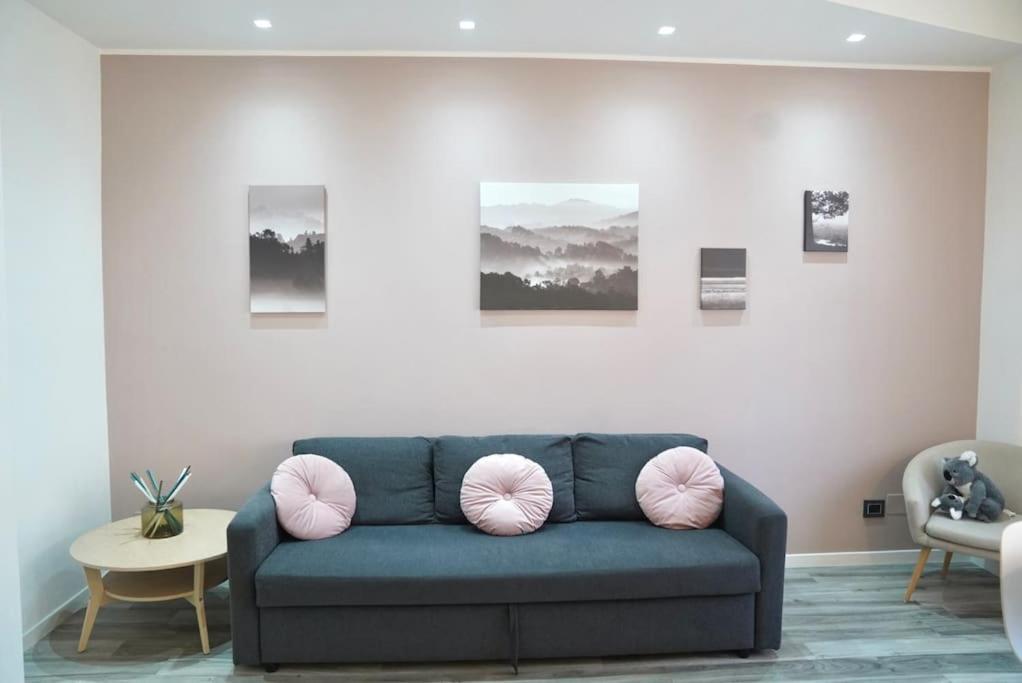 Ottavia Station Apartamento *